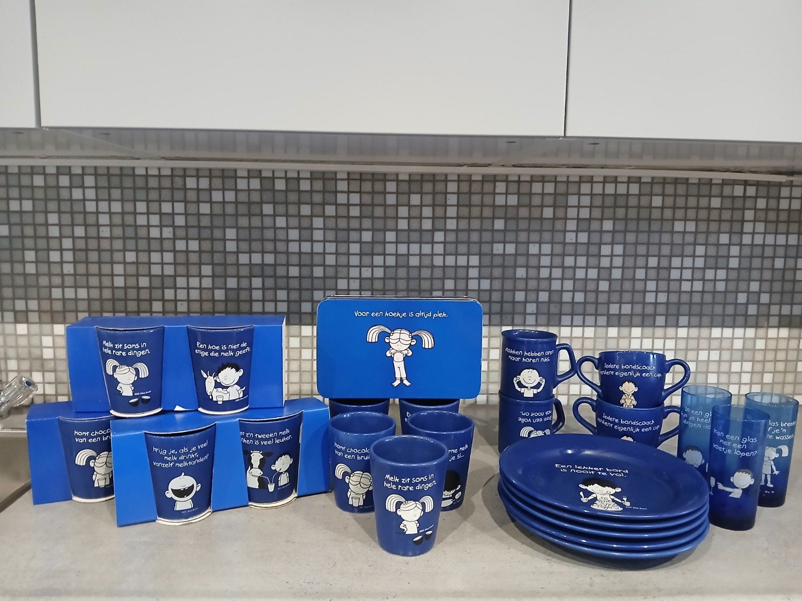 Grote set van Blue Band servies - blauw, Ophalen, Zo goed als nieuw, Aardewerk, Bord(en)