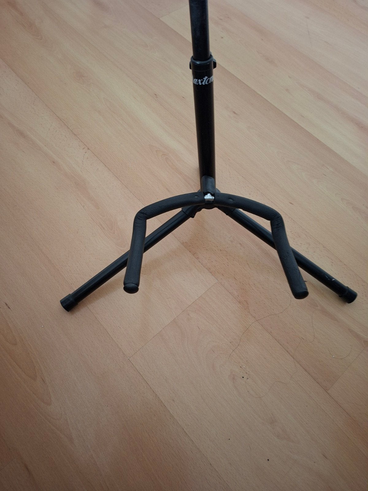 Stagg Gitaarstandaard - Gebruikt maar in goede staat, Muziek en Instrumenten, Ophalen, Gebruikt, Instrumentstandaard, Gitaar