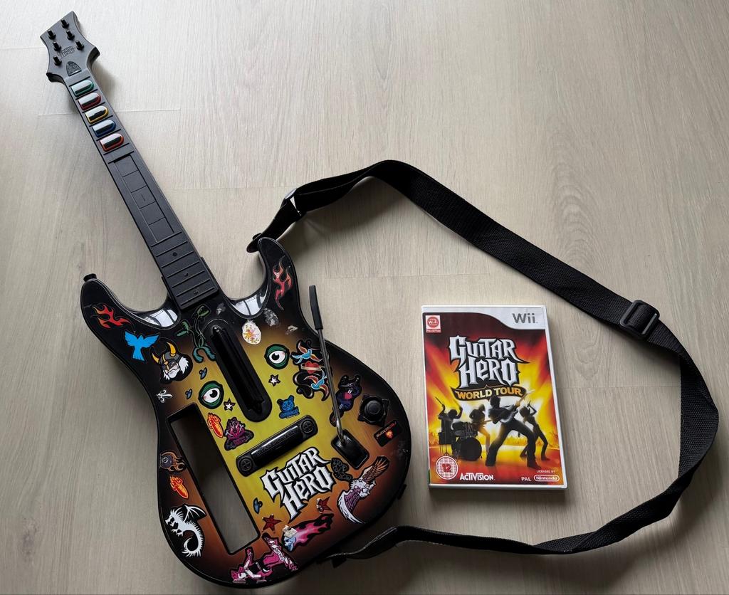 Nintendo Wii Guitar Hero: World Tour Gitaar + Spel, Muziek, Gebruikt, 1 speler, Ophalen of Verzenden