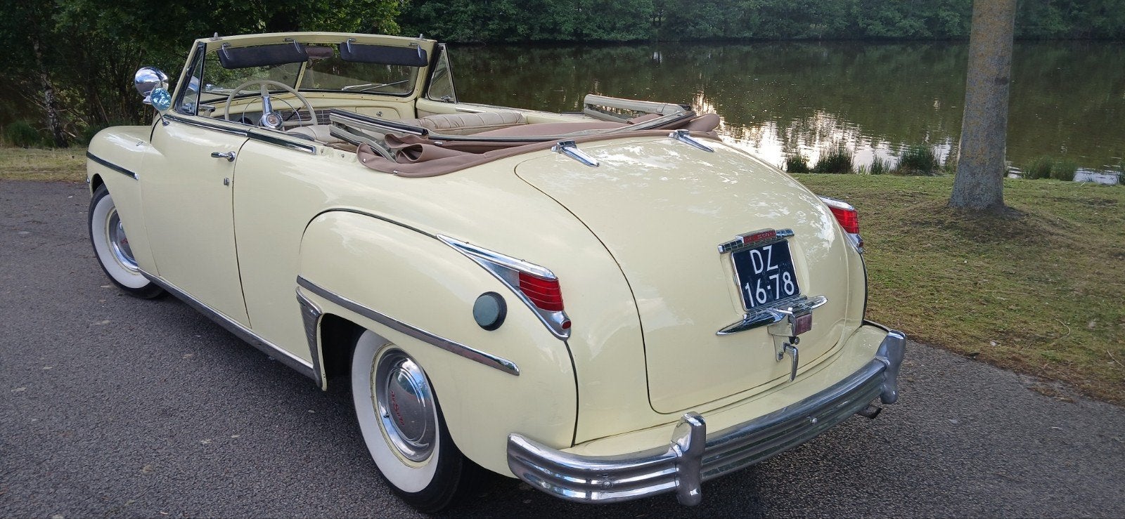 CHRYSLER DE SOTO 49 CORDOBA 77 CHEV'47 PROWLER SL 0629950001, Auto's, Oldtimers, Automaat, Achterwielaandrijving, Beige, Geel