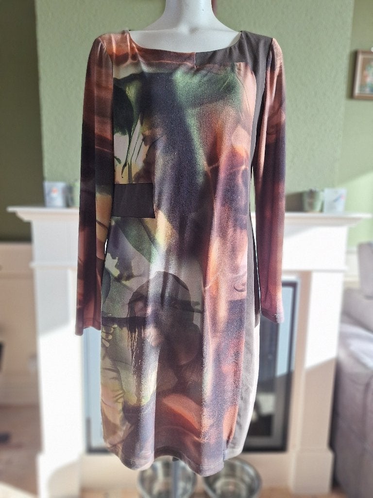 Eroke jurk gezicht print bruin groen mt 50 NL 46, Bruin, Verzenden, Maat 46/48 (XL) of groter, Knielengte