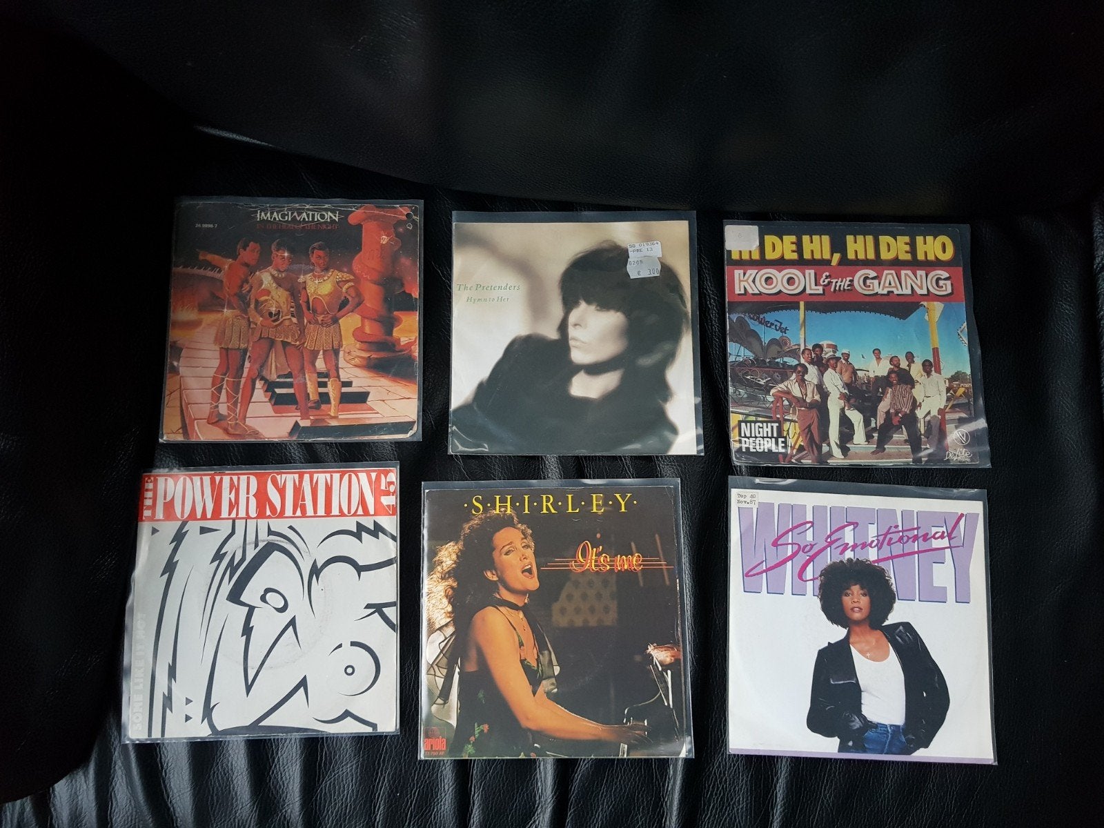 2000 Party Singles (7 inch) - Goede gebruikte staat