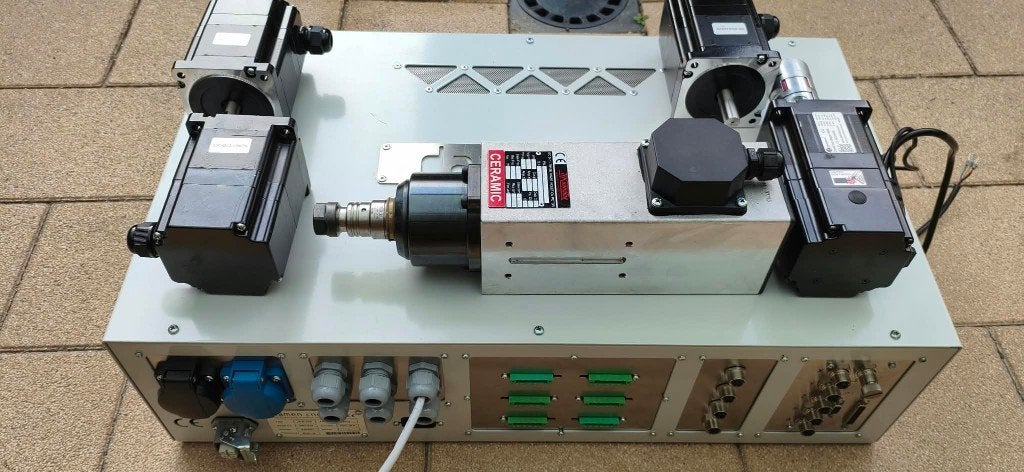 DAMEN CNC freesmachine besturing, Ophalen, Zo goed als nieuw, Elektrisch, Overige soorten