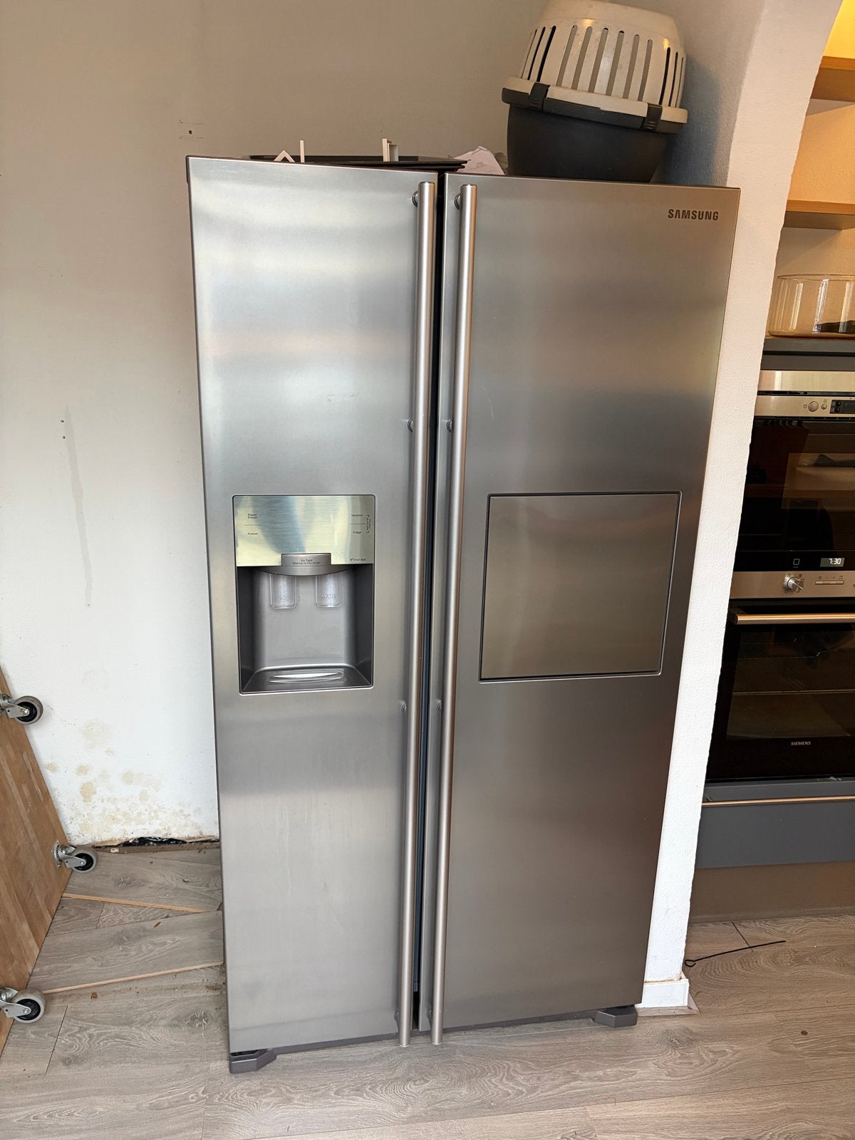 Samsung Amerikaanse Koelkast met IJsblokjesmachine, Ophalen, Gebruikt, 200 liter of meer, 60 cm of meer