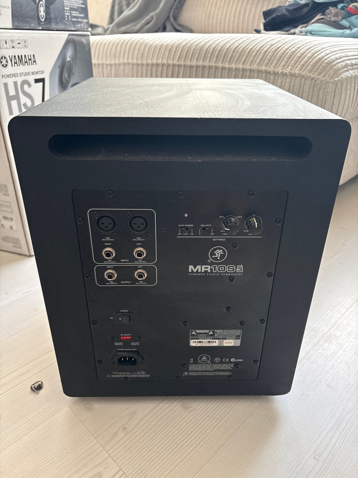 Complete Audio Set Yamaha HS7/Sub/Focusrite/statiefen, 150 watt of meer, Studiomonitor, Info@yamaha.com, Yamaha