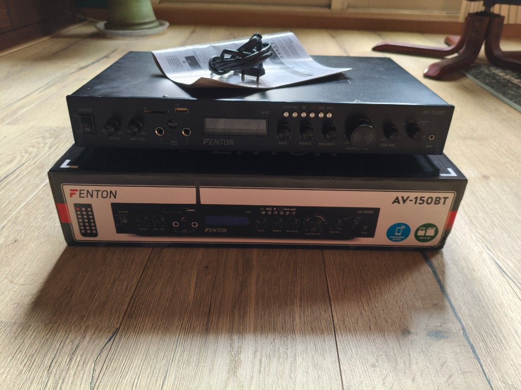 Te Koop Fenton AV-150BT versterker