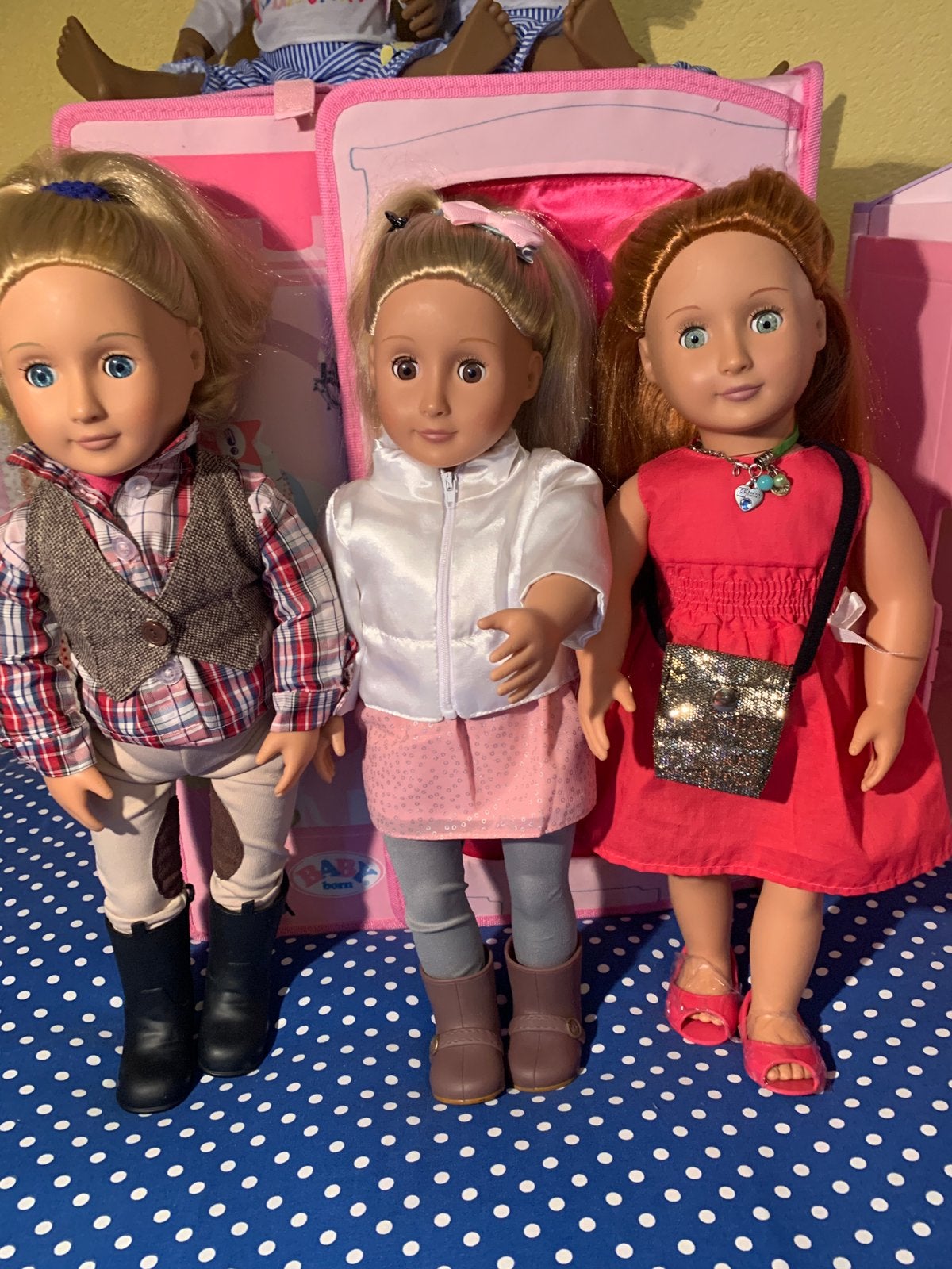 3 Our Generation poppen samen €35,-, Ophalen of Verzenden, Zo goed als nieuw, Babypop