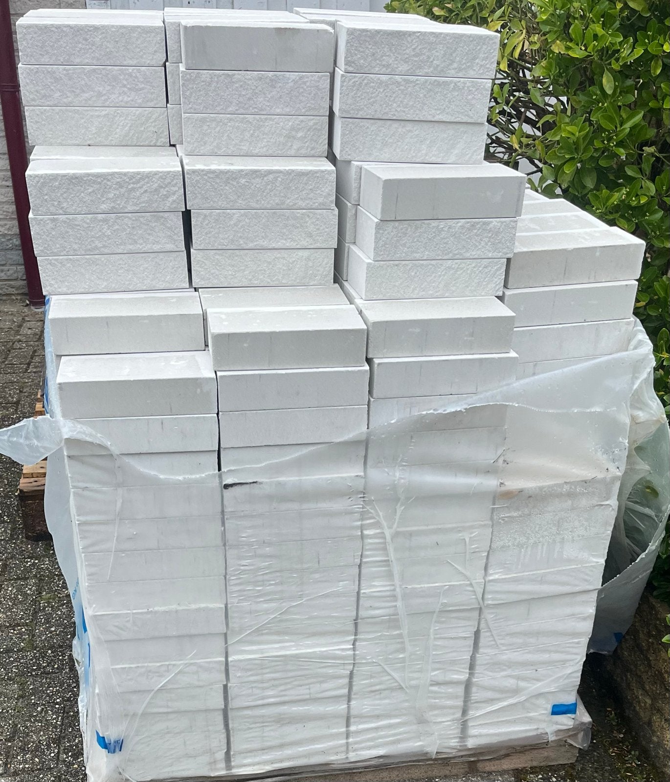 Nieuwe Gekliste kalkzandsteen wit WF KOP/STREK 214x102x54 mm, Doe-het-zelf en Verbouw, Metselstenen, Ophalen, Nieuw, Kalkzandstenen