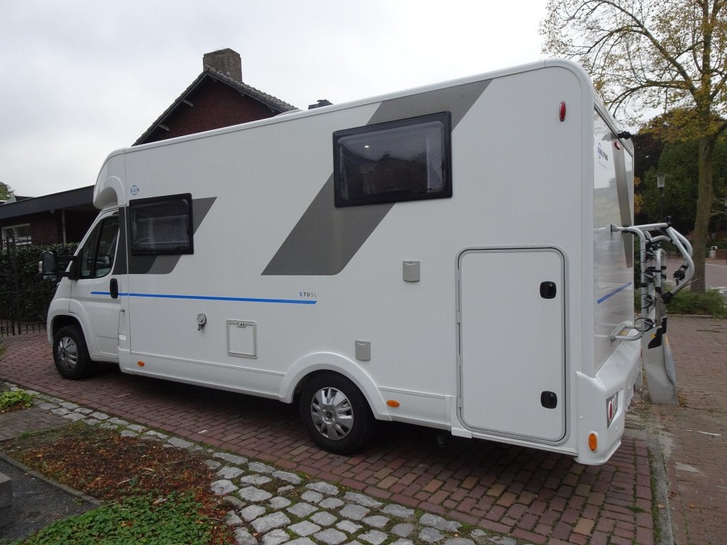 Super nette Adria Sun Living S70SL, Caravans en Kamperen, Campers, Ringverwarming, Bedrijf, ABS, Luifel