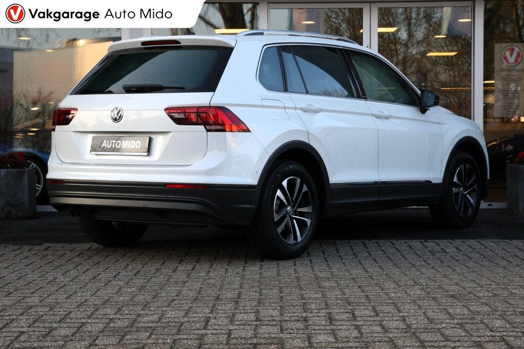 Volkswagen Tiguan 1.5 TSI DSG Automaat IQ DRIVE | Elektr. tr, Automaat, 12 maanden, 4 cilinders, Wit