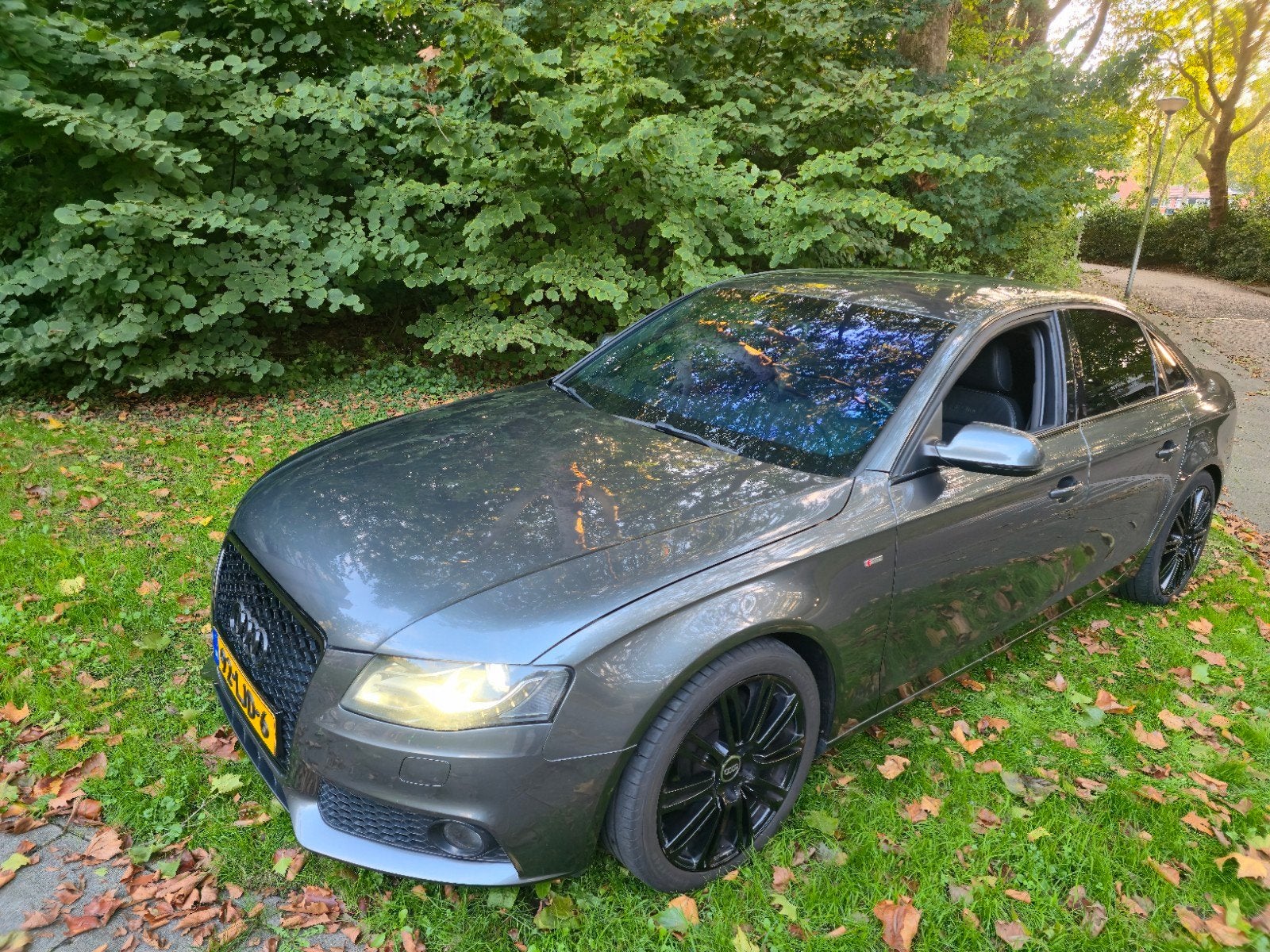 Audi A4 S-Line 1.8 TFSI uit 2010 met trekhaak, Auto's, Euro 5, Zwart, 4 cilinders, 75 €/maand