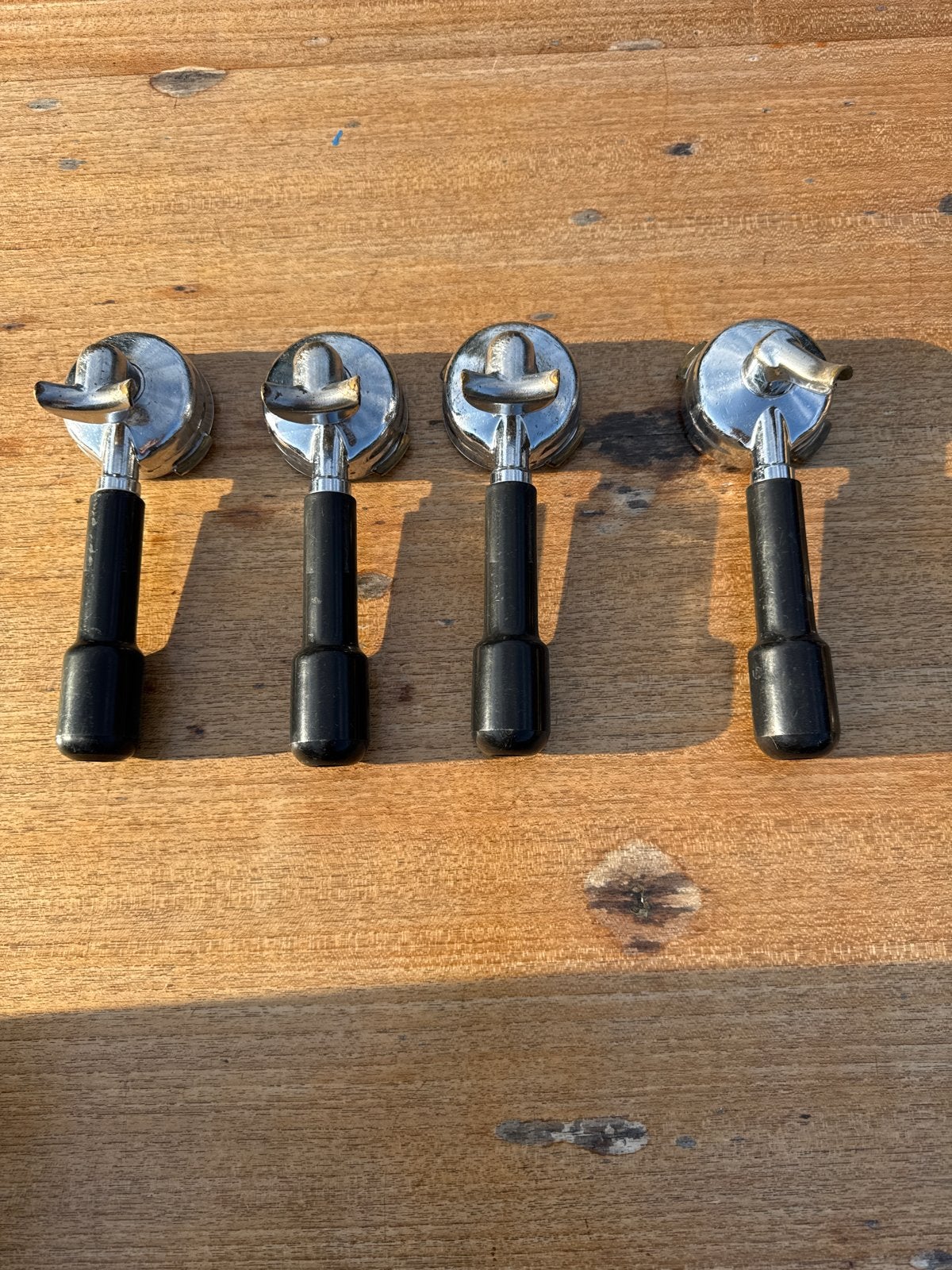 4 pistons met 6 nieuwe filters en onderdelen, Ophalen of Verzenden, Gebruikt, Overige typen
