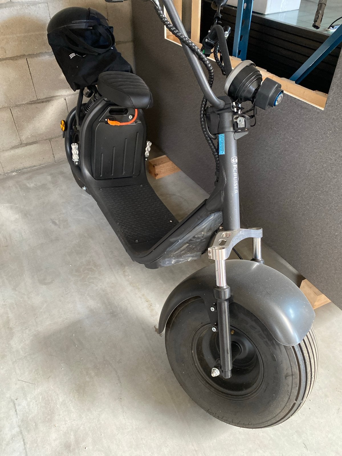 Elektrische Scooter / Fatbike - Zo goed als nieuw, Ophalen, Zo goed als nieuw, Maximaal 25 km/u
