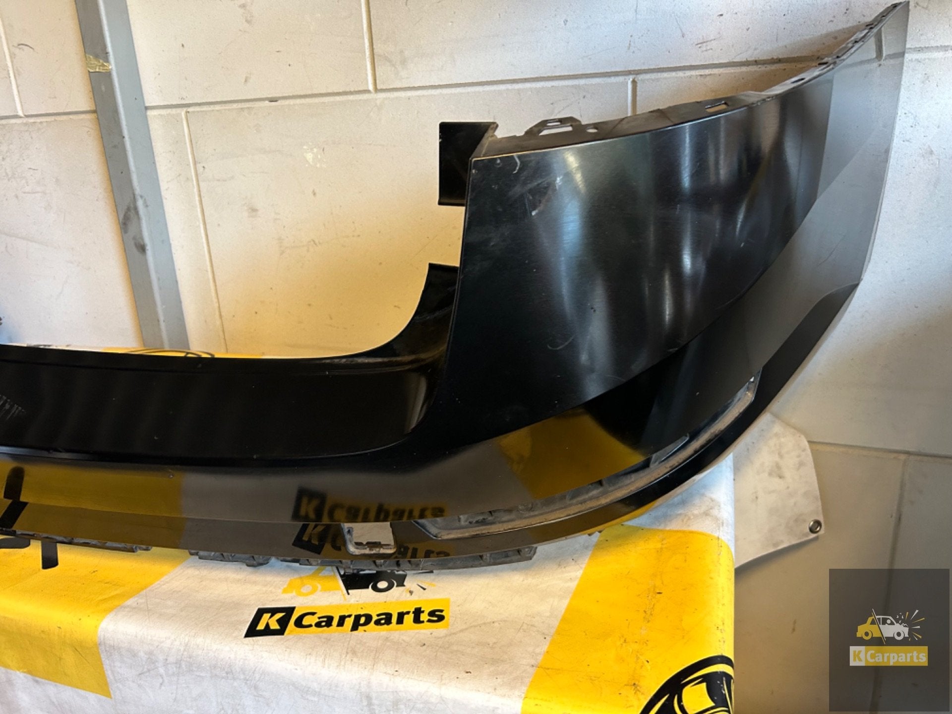 Skoda Superb kombi Achterbumper 3v9807421 bumper, Info@fabrikant.eu, Fabrikantstraat 1
1000 AA  Amsterdam, NL, Ophalen of Verzenden