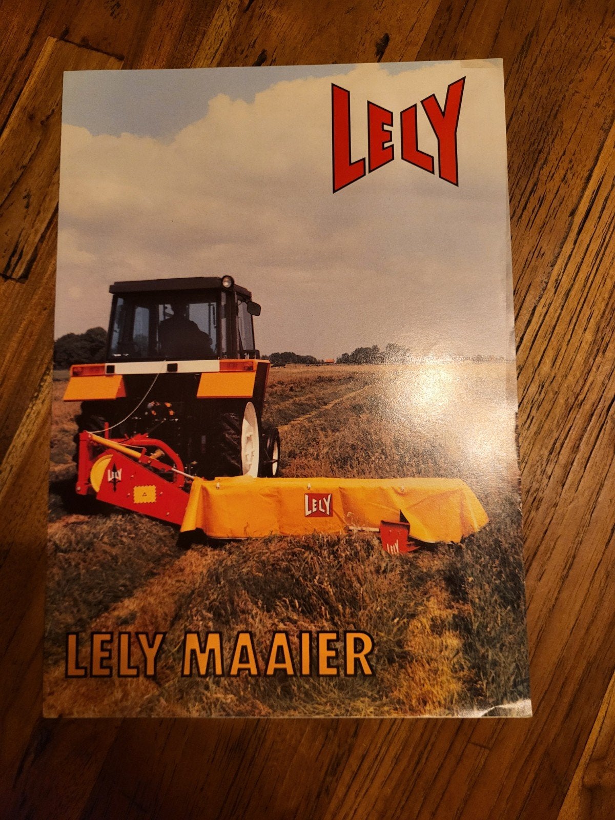 tractor folder LELY MAAIER, Ophalen of Verzenden, Zo goed als nieuw, Folder