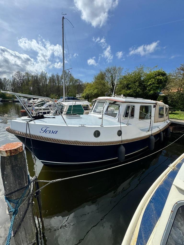 Grommer 800 'Tessa' met Zonnepanelen, Overige merken, Gebruikt, Kajuitboot, Keuken
