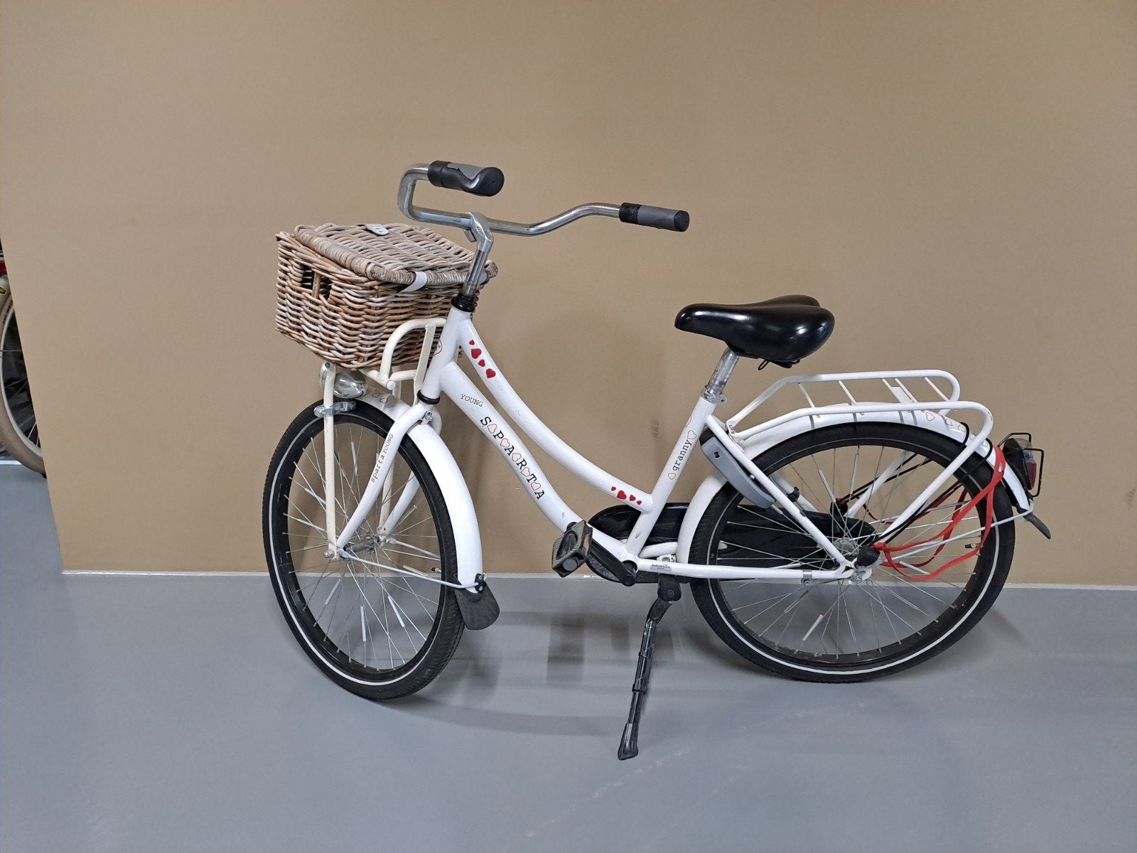 Sparta Meisjesfiets 22 inch met mandje, Ophalen, Terugtraprem, Gebruikt, 22 inch
