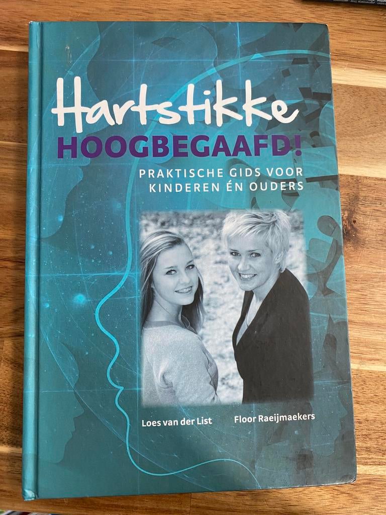 Hartstikke hoogbegaafd- loes van der list&floor raeijmaekers, Ophalen of Verzenden, Zo goed als nieuw