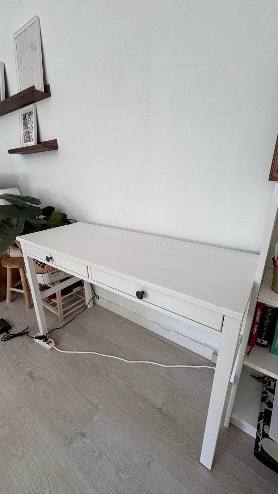 IKEA Hemnes bureau wit - 120x47mm, Huis en Inrichting, Bureaus, Ophalen, Gebruikt, IKEA, Wit