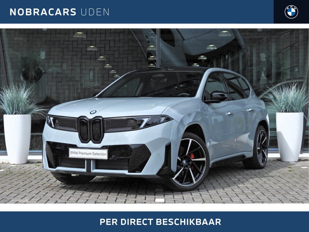 BMW iX3 50 xDrive M Sport / Panoramadak / M Sportstoelen / H, Auto's, BMW, Stoelverwarming, Gebruikt, Zwart, Met garantie (alle)