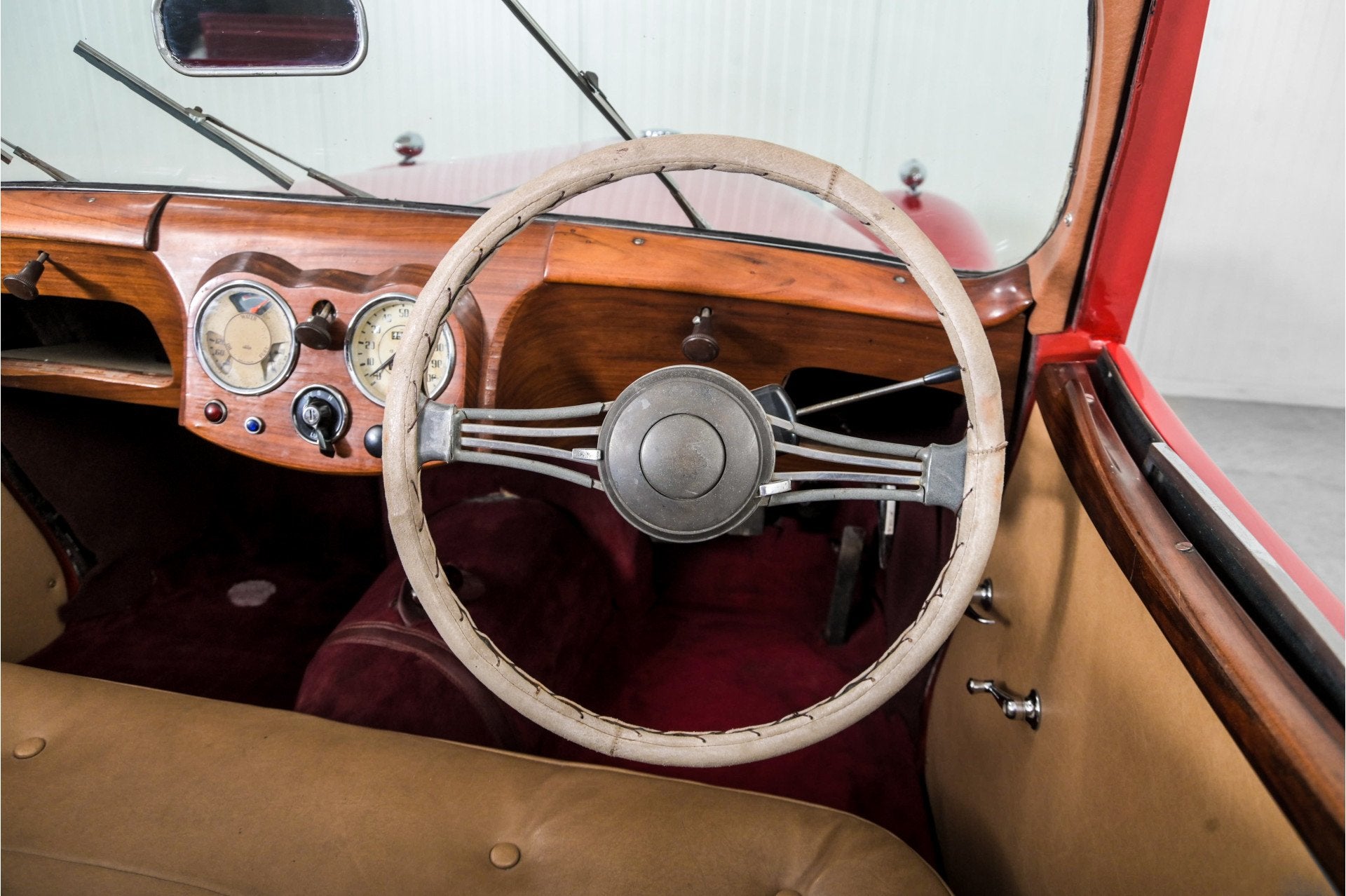 Triumph 1800 Roadster 6 cilinder overdrive (bj 1947), foto 8