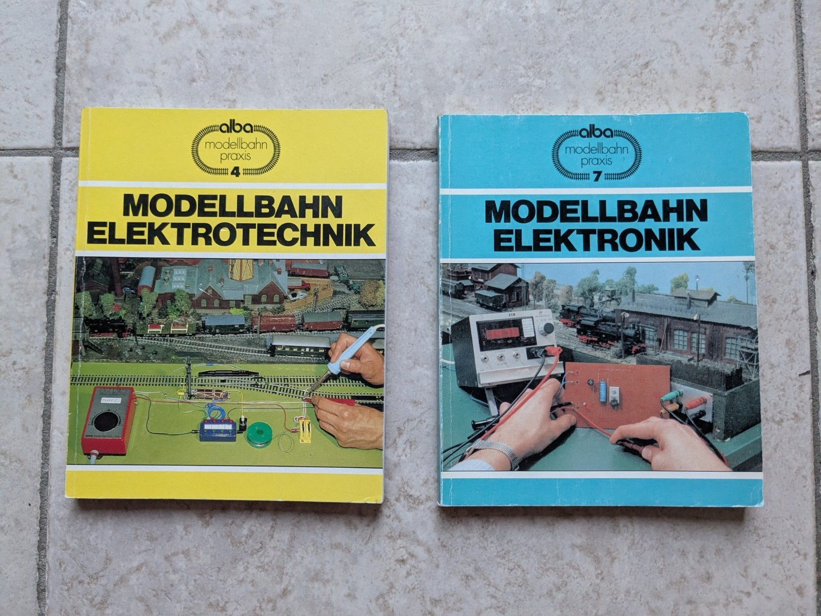 Alba Modellbahn Praxis: Elektrotechnik & Elektronik Boeken, Hobby en Vrije tijd, Modeltreinen | H0, Ophalen of Verzenden, Gelijkstroom of Wisselstroom