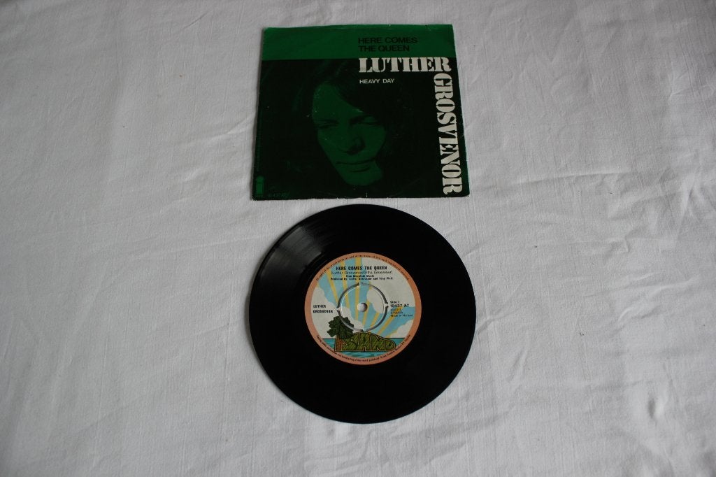 Luther Grosvenor. -  here comes the queen, Ophalen of Verzenden, Zo goed als nieuw, 7 inch, Pop