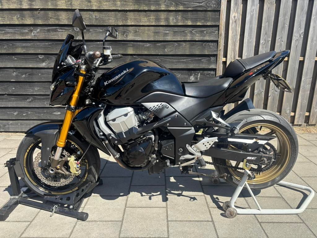 Kawasaki z750 2007 Black and Gold, 36k km rijklaar., Occasion, 4 cilinders, Motorrijbewijs A, Particulier