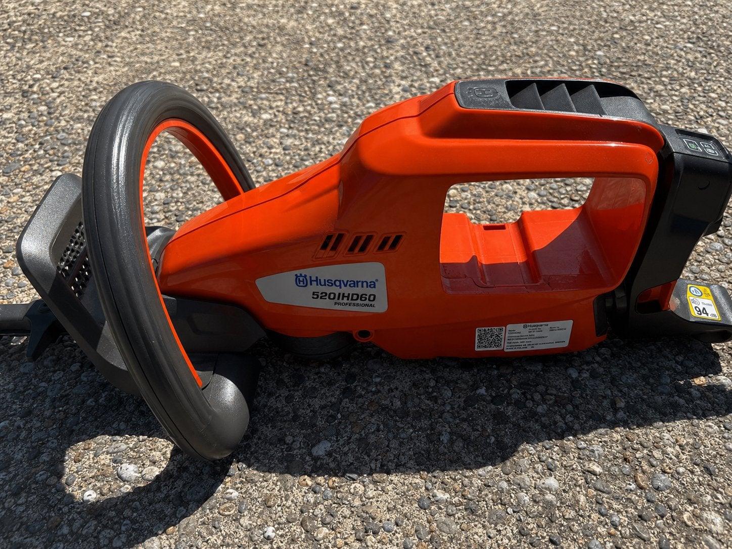 Husqvarna 520IHD60 accu heggenschaar, Ophalen of Verzenden, Zo goed als nieuw, Accu