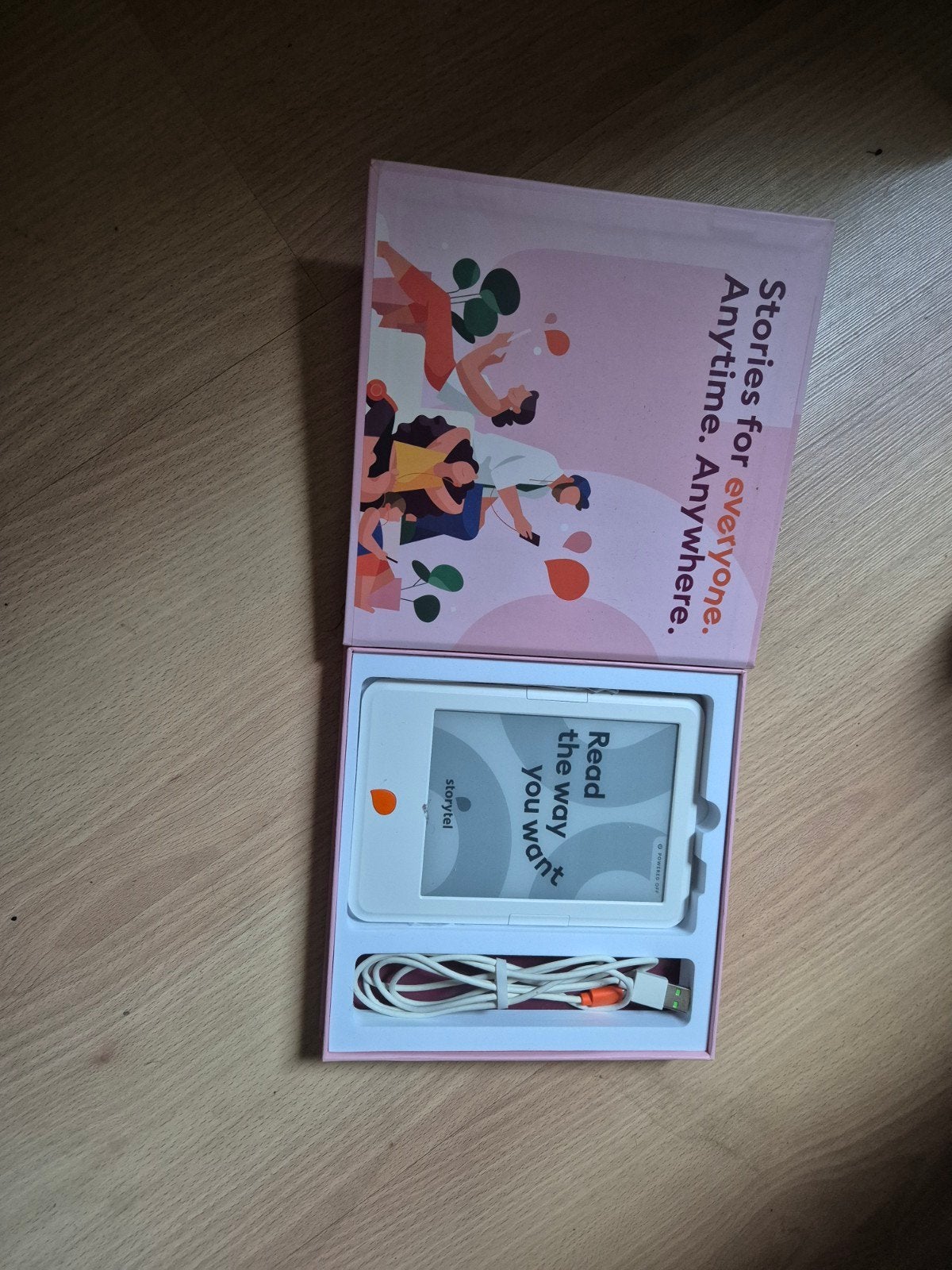 Storytel E-reader - zo goed als nieuw in doos, Computers en Software, E-readers, Zo goed als nieuw, 6 inch of minder, 4 GB of minder