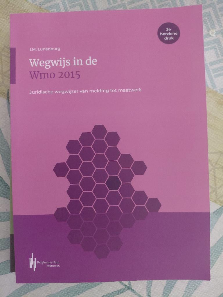 Wegwijs in de Wmo 2015 3e druk, Ophalen of Verzenden, Gelezen