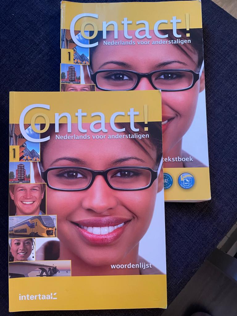 Contact! Nederlands voor anderstaligen - Tekstboek & Woorden, Ophalen of Verzenden, Zo goed als nieuw, Non-fictie