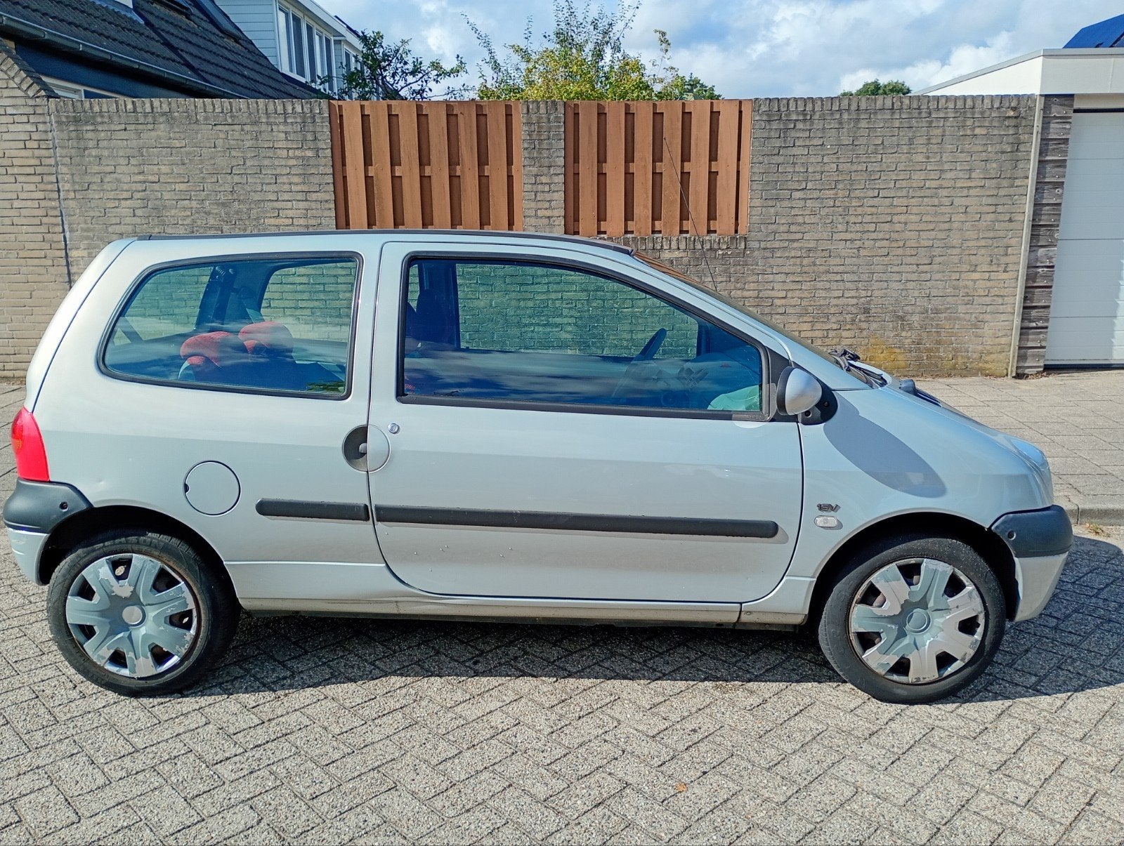 Renault Twingo 2004 2 sleutels  zilver, Auto's, Overige kleuren, Overige kleuren, Particulier, Te koop
