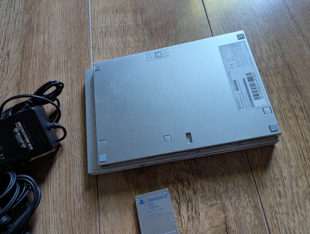Complete Set Playstation 2 | PS2 Slim Satin Silver, Met 2 controllers, Ophalen of Verzenden, Zo goed als nieuw, Zilver