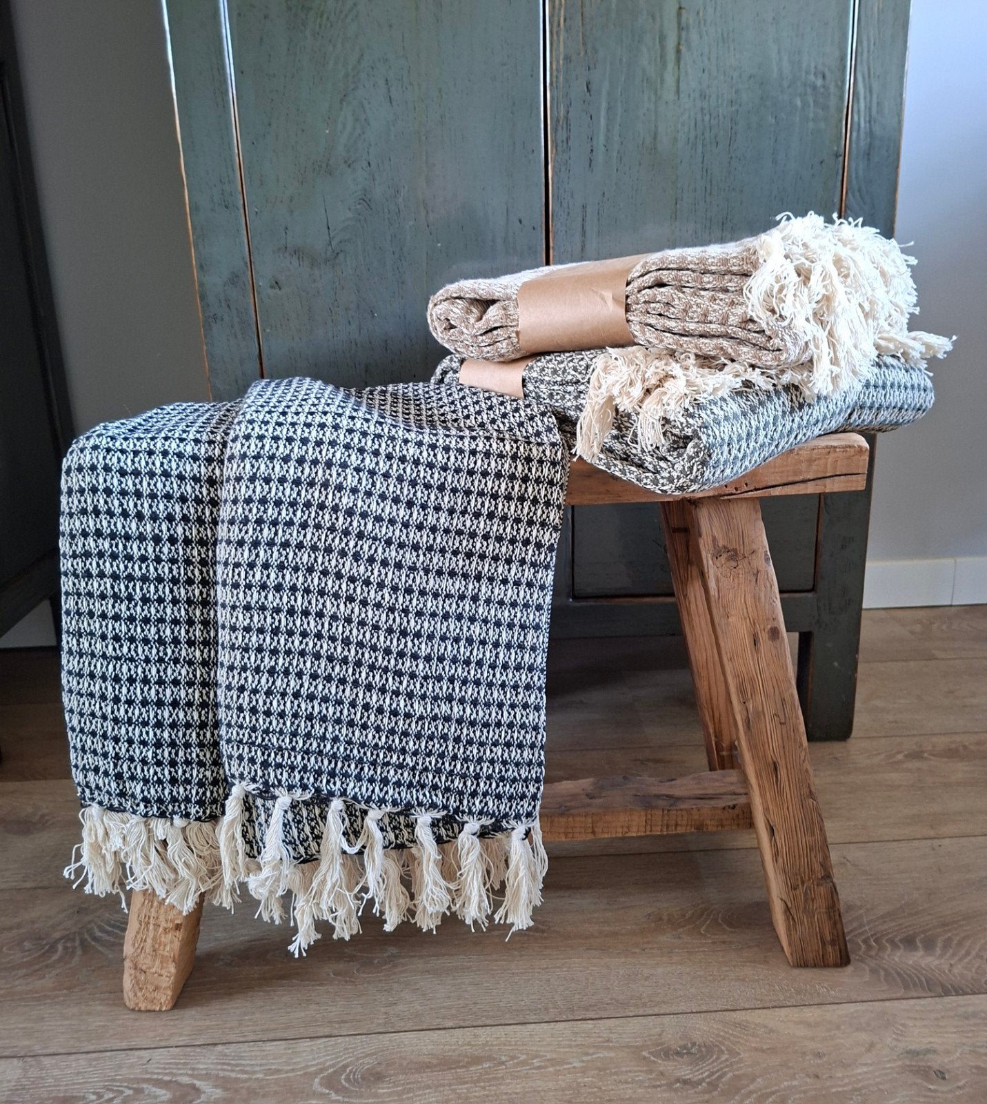Plaid franjes zwart creme 130x180 Take a Plaid sprei Nieuw, Huis en Inrichting, Katoen, Zwart, 130 cm, Ophalen of Verzenden