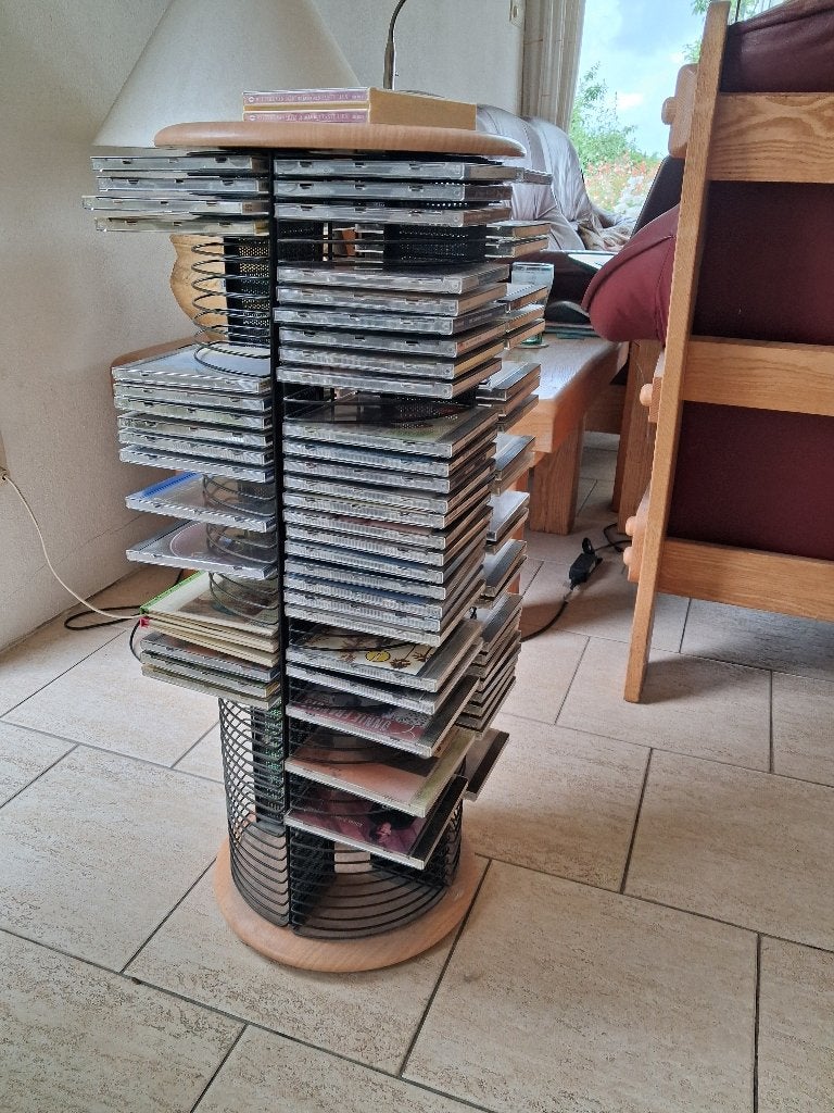 CD/DVD rek Techpoint, Huis en Inrichting, Woonaccessoires | Cd- en Dvd-rekken, Ophalen, Zo goed als nieuw, Cd's