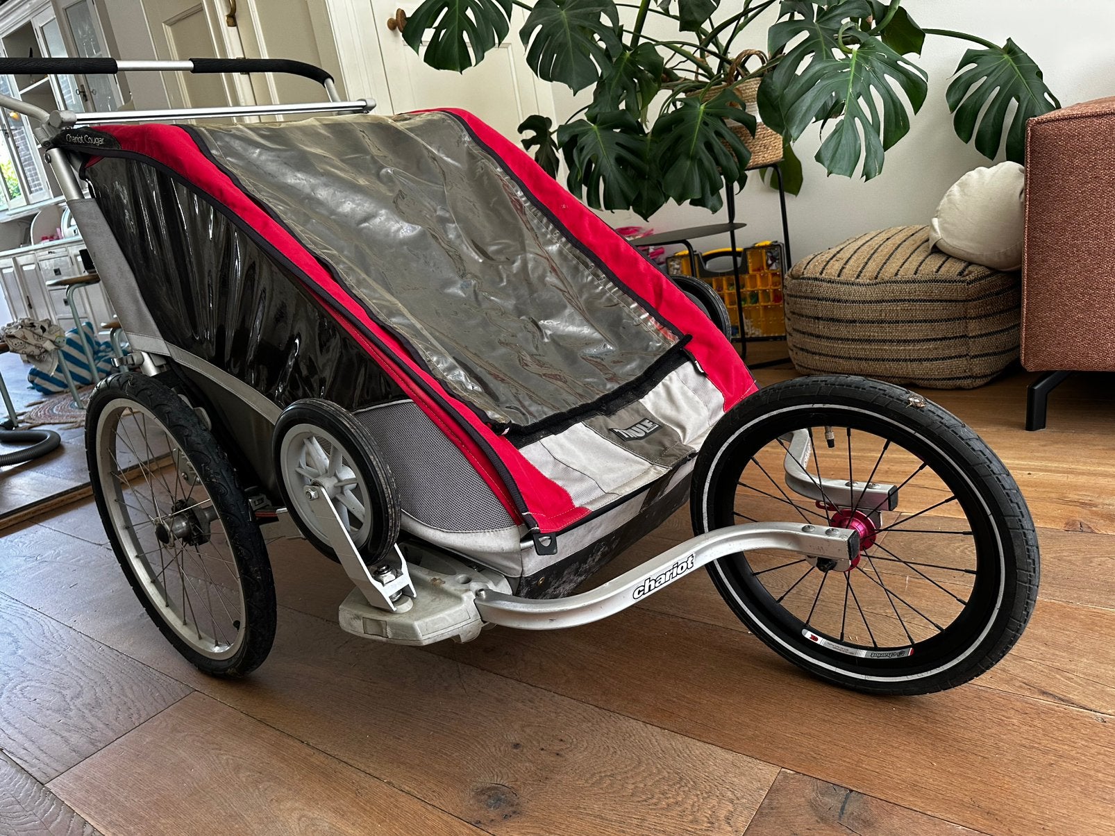 Thule Chariot Cougar 2 kids +jogging kit+baby=full option, Ophalen, Gebruikt, Vering, Minder dan 20 kg