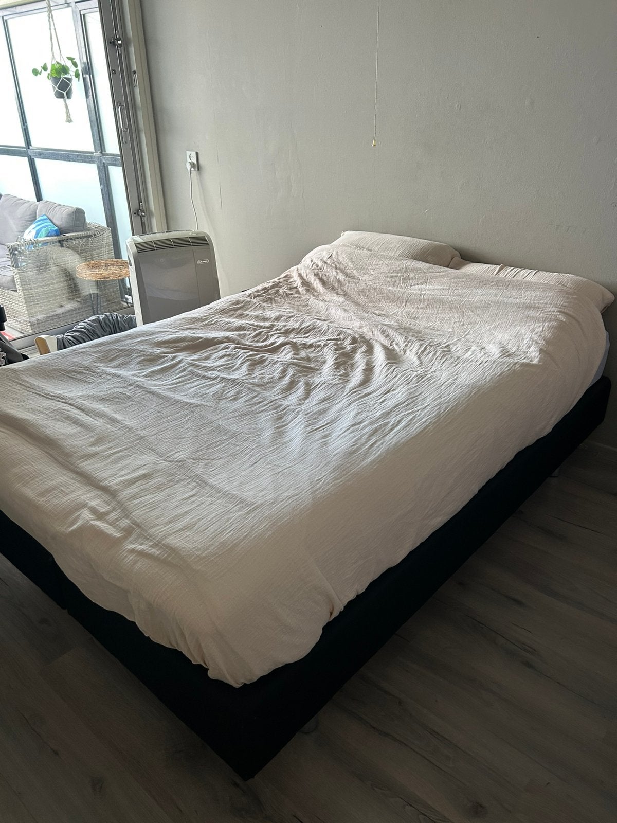 JYSK Boxspring 140x200 – Goede staat – Exclusief topmatras, Ophalen, Zo goed als nieuw, Tweepersoons, 140 cm