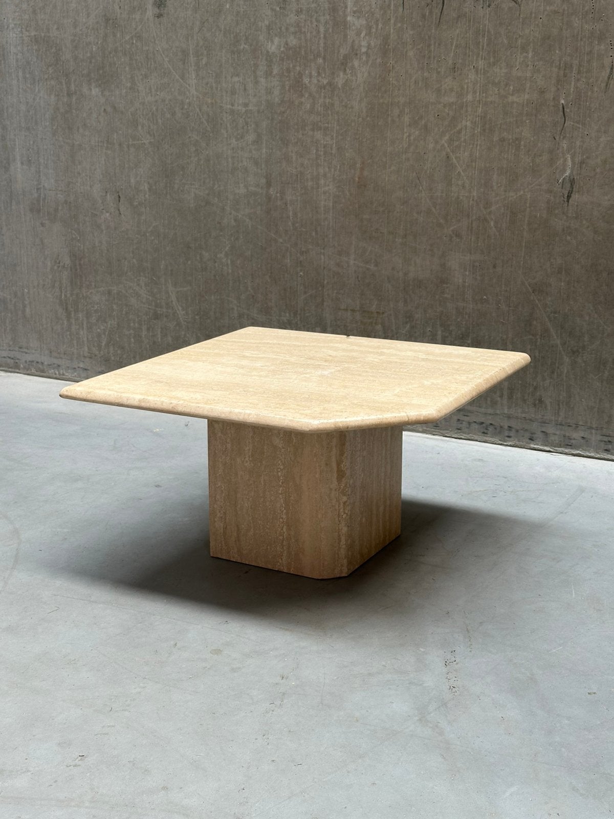 Vintage travertin salontafel / bijzettafel, Huis en Inrichting, Tafels | Salontafels, Ophalen, 50 tot 100 cm, X, Rechthoekig