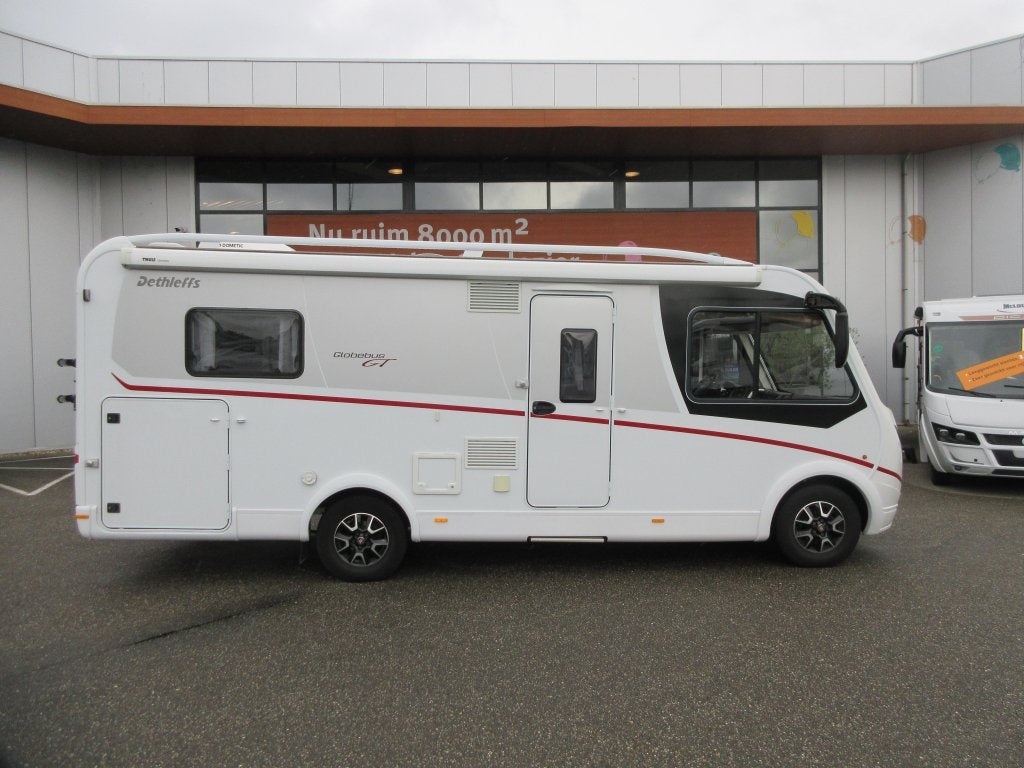Dethleffs Globebus 7 GT, Luifel, Fiat, 6 tot 7 meter, Diesel