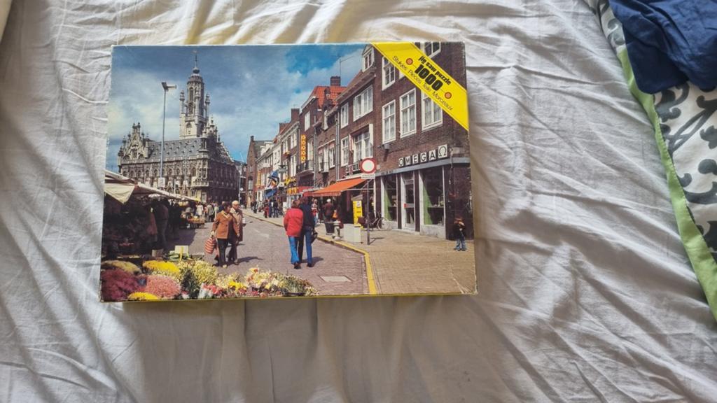 Gebruikte legpuzzel 1000 stukjes van Middelburg, Ophalen of Verzenden, 500 t/m 1500 stukjes, Gebruikt, Legpuzzel