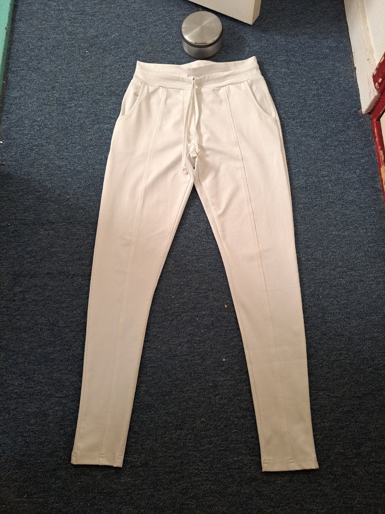witte triple nine broek maat xs, Kleding | Dames, Wit, Triple nine, Ophalen of Verzenden, Zo goed als nieuw