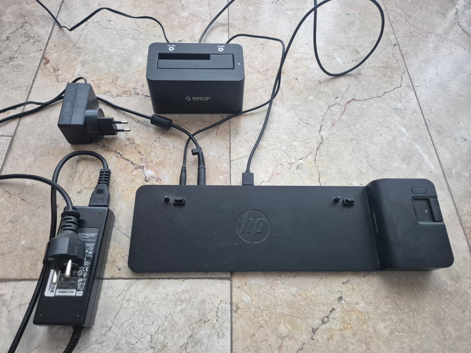 HP Docking Station, USB docking station, toetsenbord, Ophalen of Verzenden, Gebruikt, Harde schijf