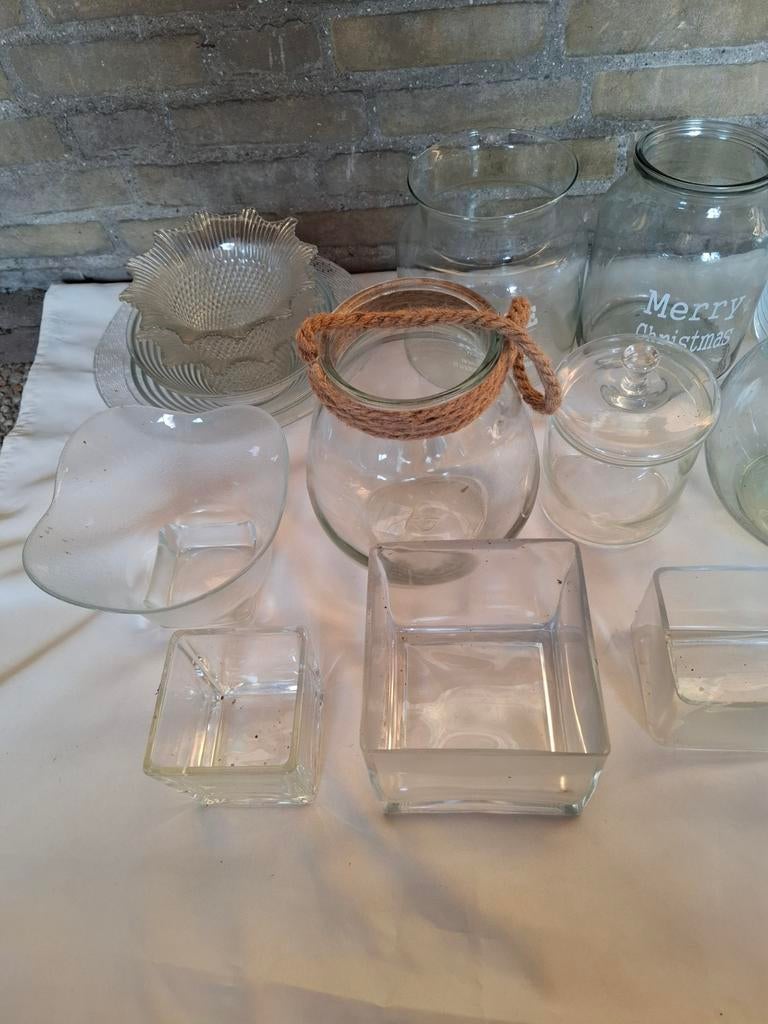 Glazen Vazen, Potten en Schalen, Sierglas 28 stuks, Ophalen, Overige kleuren, Minder dan 50 cm, Glas