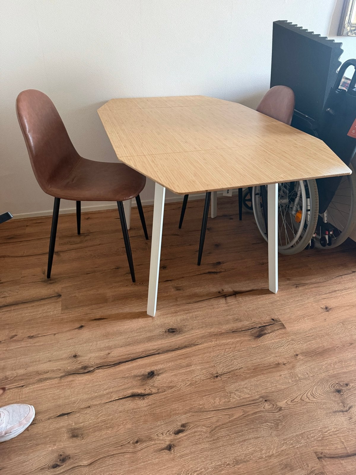 Uitklapbare eettafel met bamboe blad - Zo goed als nieuw, Ophalen, Zo goed als nieuw, Overige vormen, Overige houtsoorten