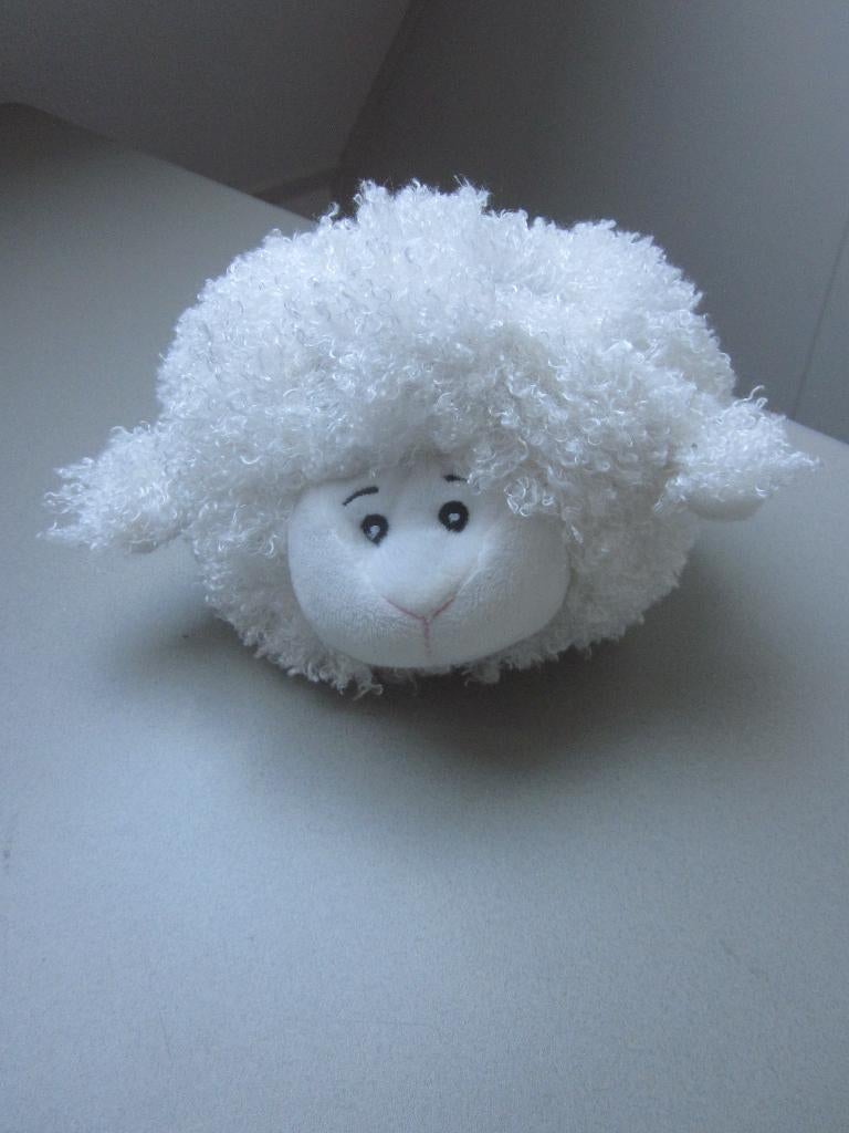 Evora Kruidvat wit ruwharig bollig schaap knuffel met gong, Kinderen en Baby's, Ophalen of Verzenden, Nieuw, Overige typen