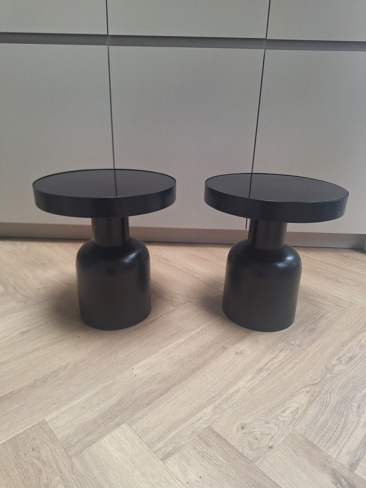Salt & Pepper bijzettafel/nachtkastje/ tafels 2 stuks, Minder dan 55 cm, Gebruikt, Rond, Ophalen