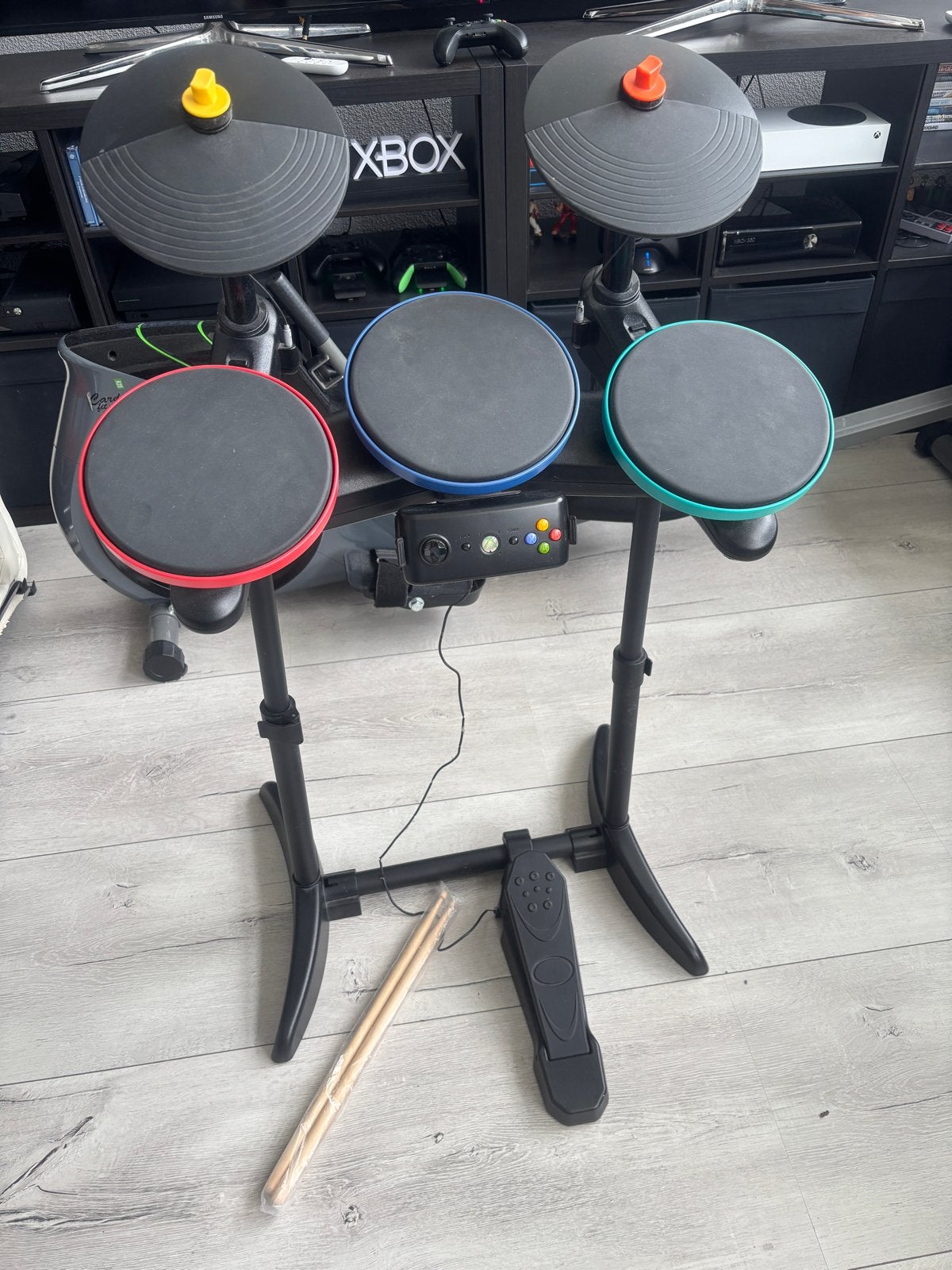 Band Hero Drumstel voor Xbox 360 (getest), Spelcomputers en Games, Spelcomputers | Xbox | Accessoires, Gebruikt, Gitaar, Drumstel of Dj-set