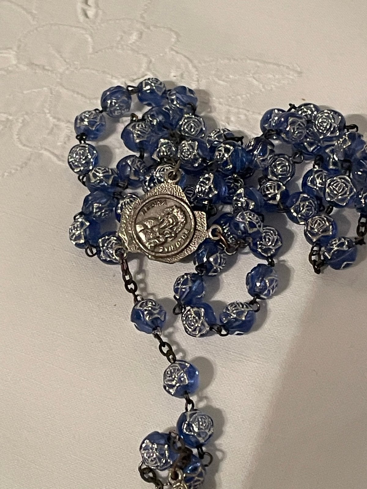 Vintsge Rozenkrans met blauwe glaskralen, Antiek en Kunst, Ophalen of Verzenden