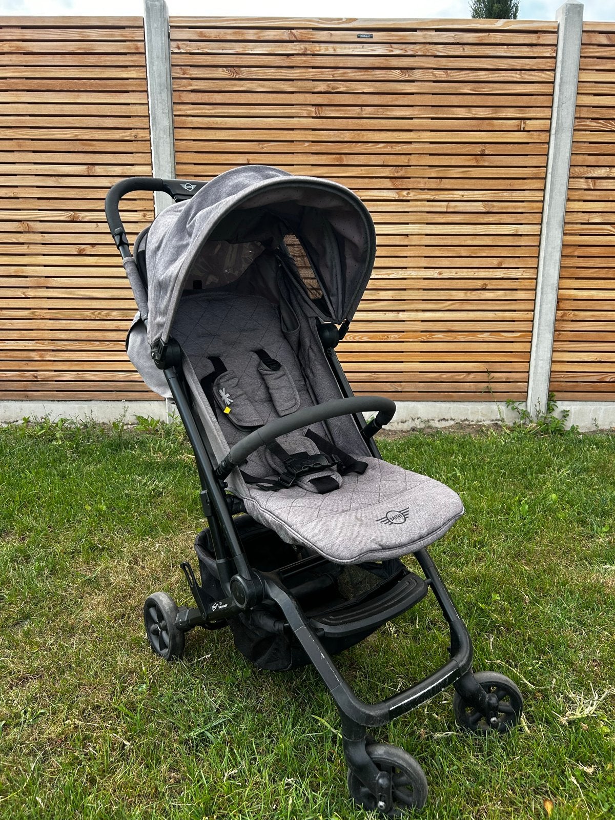 Buggy / kinderwagen Easywalker MINI Stroller Soho Grey, Kinderen en Baby's, Buggy's, Ophalen, Gebruikt, Overige merken, Verstelbare rugleuning